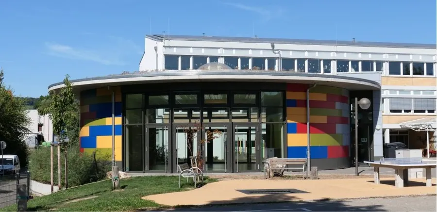 Erweiterung Grundschule Ellhofen + kommunale Kita — Referenzprojekt von S-Projekt architektur